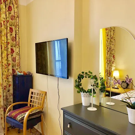 Sharm Sweet Center Kamppi 49 Kalevankatu Helsinky