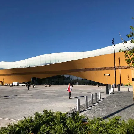 Sharm Sweet Center Kamppi 49 Kalevankatu Helsínquia